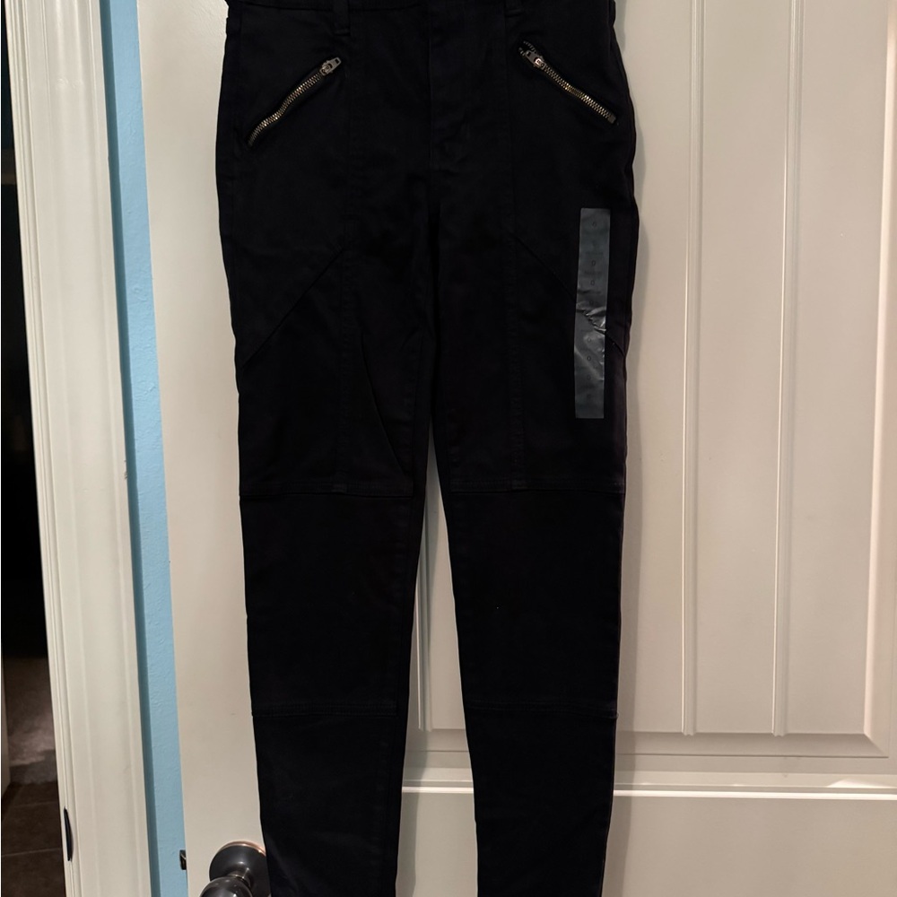 American Eagle super high rise jegging jeans. NWT SOZE 0